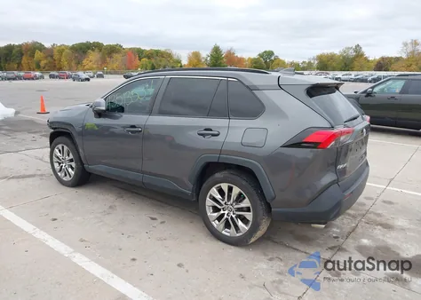 2021 Toyota Rav4 Xle Premium из США, поврежденный, VIN 2T3C1RFVXMW154198